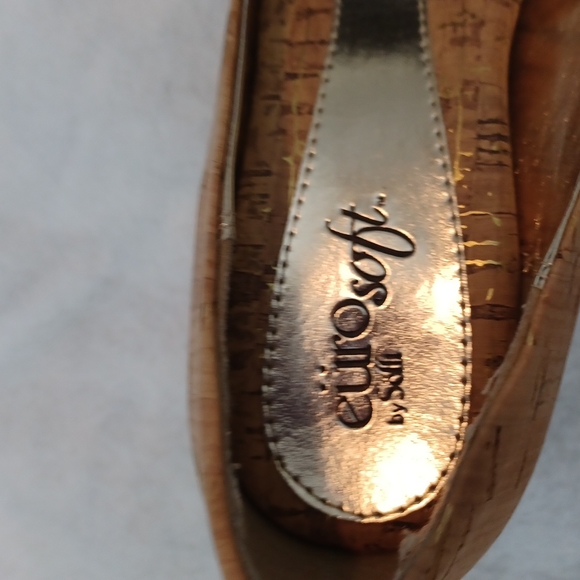 Euro Soft Sofft Cork & Gold Anabelle Heels  Pumps Size 6.5 M - Picture 5 of 6